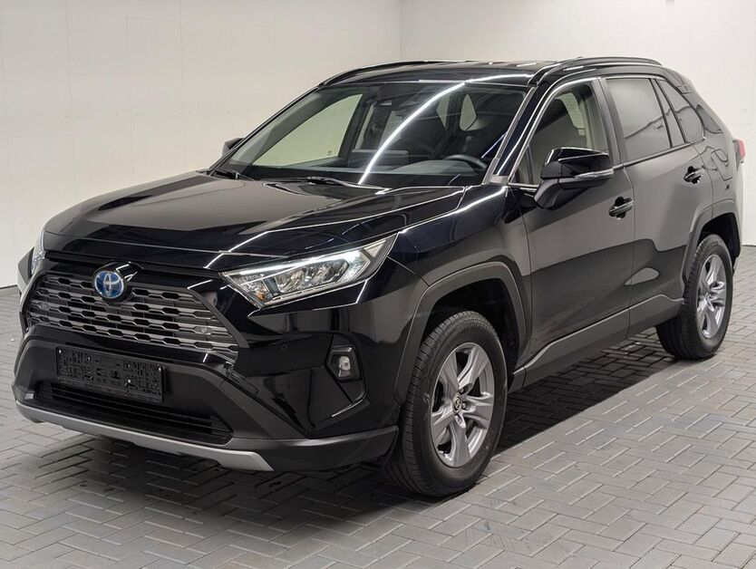 Toyota RAV 4 46.000 km 34.480 € Langenweddingen 39171
