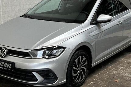 VW Polo 21.750 km 16.994 &euro; Roeslau 95195