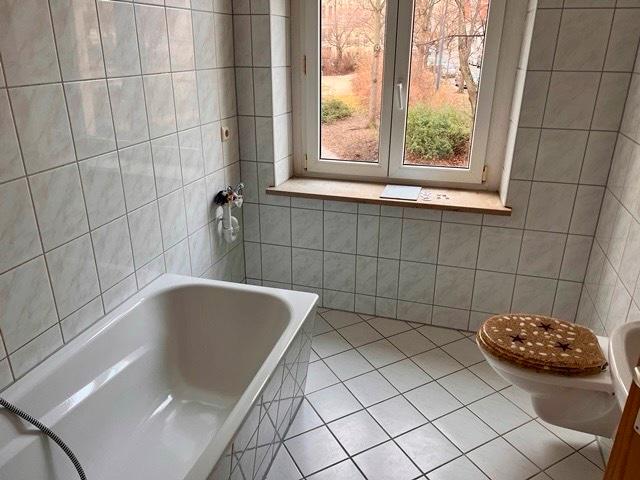 Etagenwohnung Plauen - 3 Zimmer, 75 m&sup2;, 100.000&euro; | Angebot:27083986