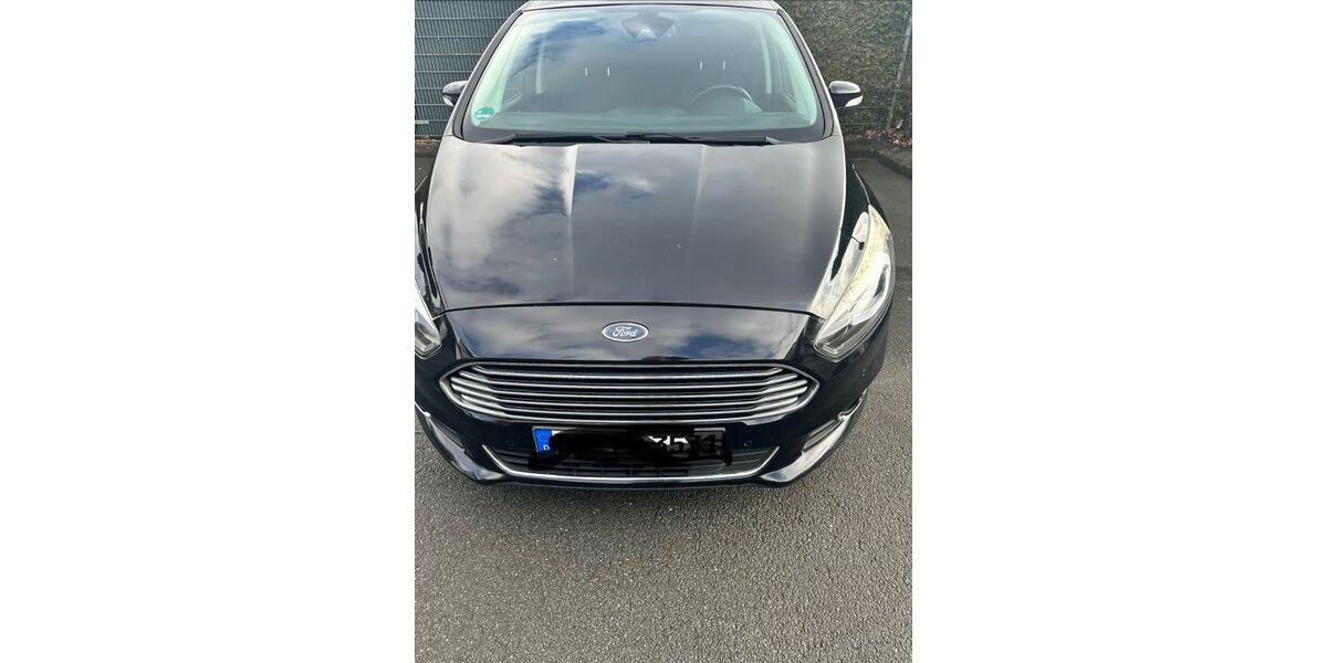 Ford S-Max 238.000 km 8.000 &euro; Paderborn 33102