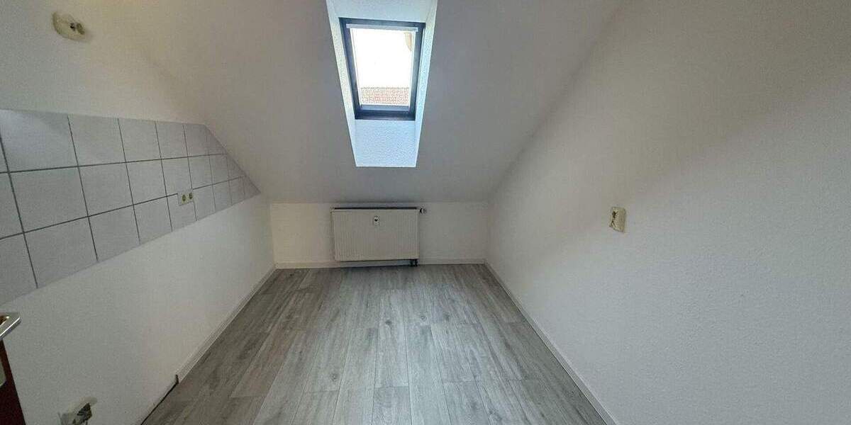 Etagenwohnung Zörbig Mößlitz - 2 Zimmer, 58 m&sup2;, 435&euro; | Angebot:24726296