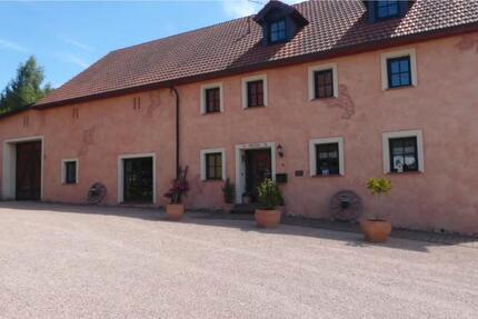 Haus Nohfelden - 8 Zimmer, 300 m&sup2;, 930.000&euro; | Angebot:27154173