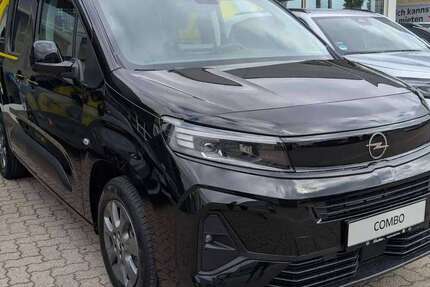 Opel Combo 4.500 km 26.490 &euro; Kaltenkirchen 24568
