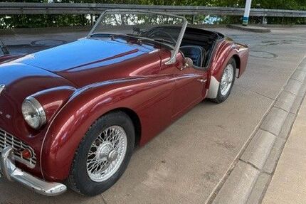 Triumph TR3 43.000 km 21.000 &euro; Holzkirchen 83607
