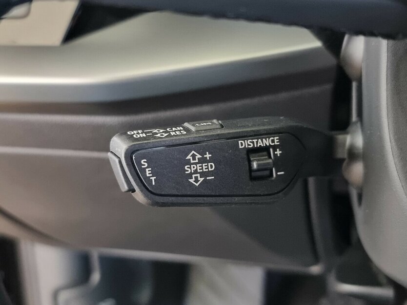 Audi A3 30TFSI limo Navi Leder Digital VIC Kamera LED 66.400 km 21.900 € Garrel 49681