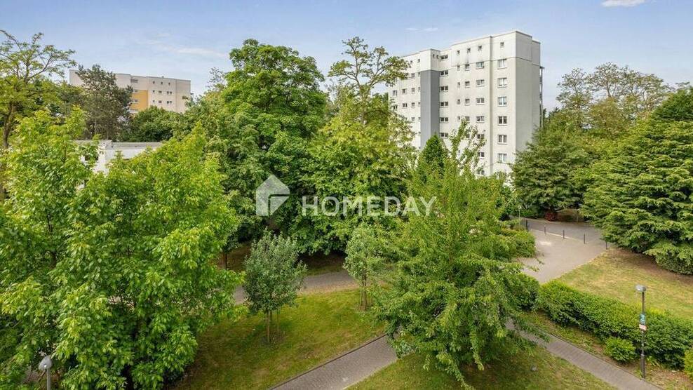 Wohlfühlen in Niederursel - Ihr neues Zuhause mit Balkon und Einbauküche