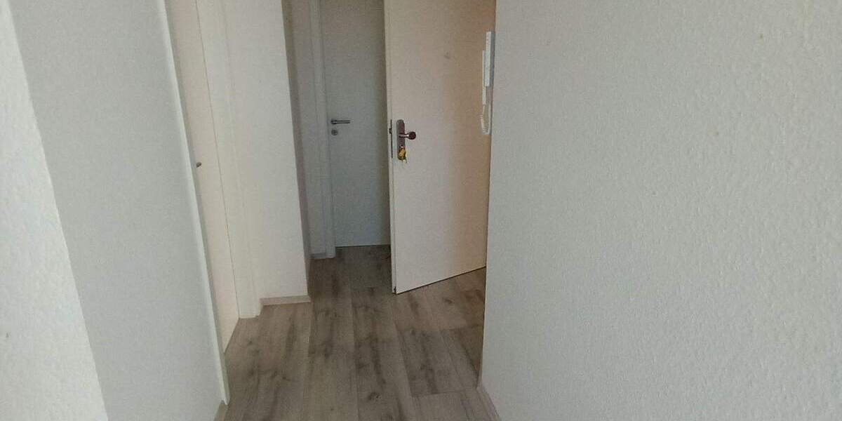 Etagenwohnung Waltershausen - 4 Zimmer, 106 m&sup2;, 199.000&euro; | Angebot:25780389