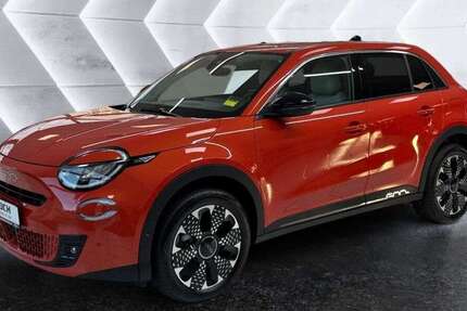 Fiat 600 13.311 km 24.480 € Berlin 12681