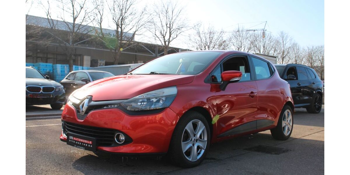 Renault Clio 99.000 km 4.990 &euro; München 81243