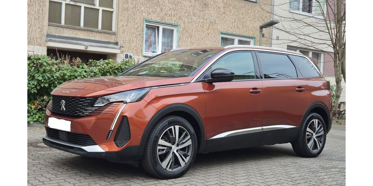 Peugeot 5008 62.000 km 25.400 &euro; Berlin 12055