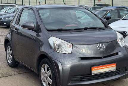 Toyota iQ 88.550 km 7.590 &euro; Berlin 10365