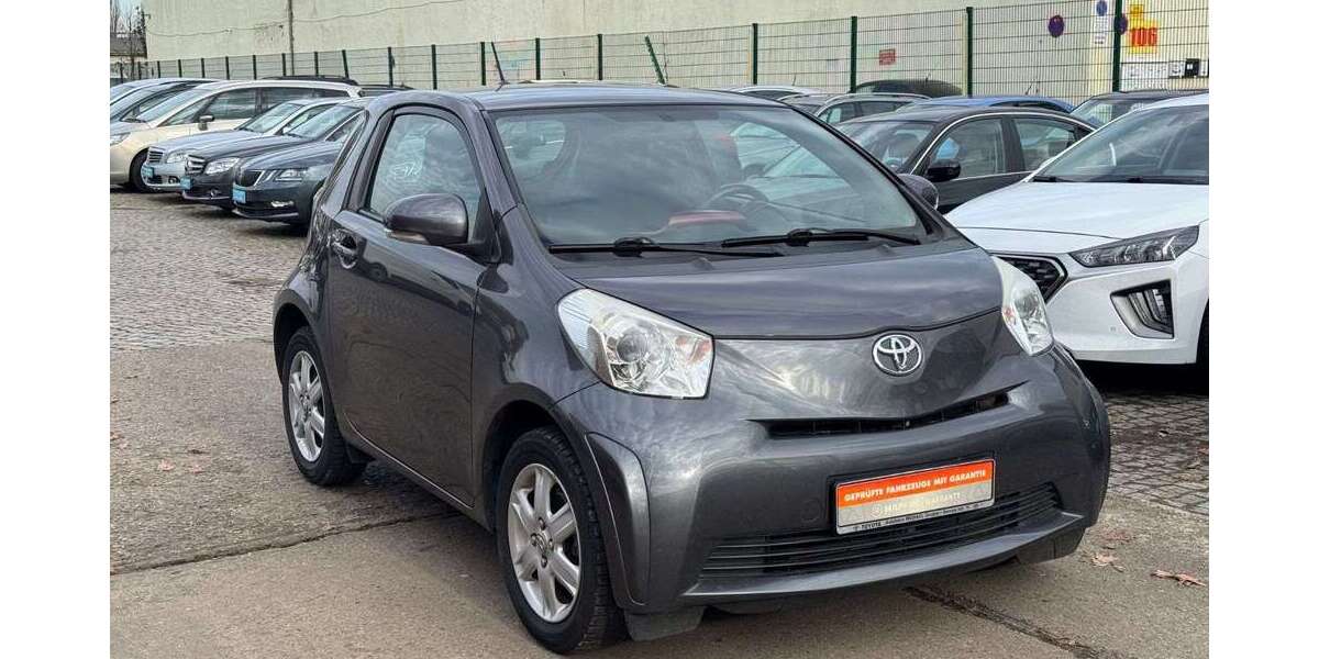 Toyota iQ 88.550 km 7.590 &euro; Berlin 10365