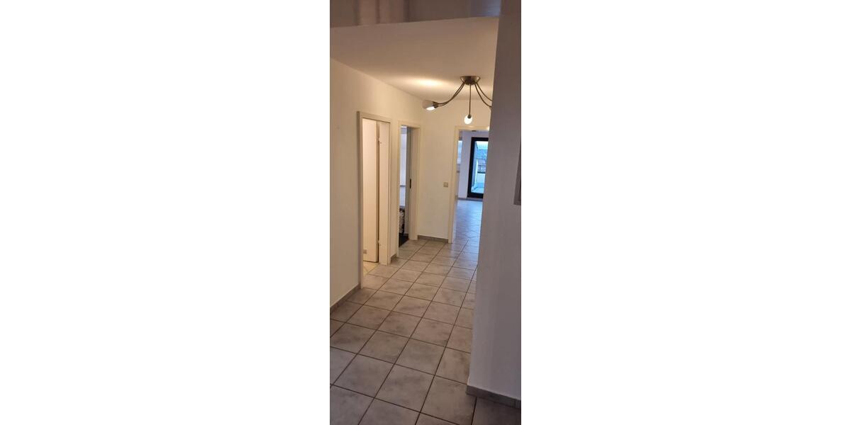 Dachgeschoßwohnung Neckarsulm - 3.5 Zimmer, 76 m&sup2;, 277.000&euro; | Angebot:26524700