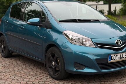 Toyota Yaris 69.469 km 6.000 &euro; Dülmen 48249