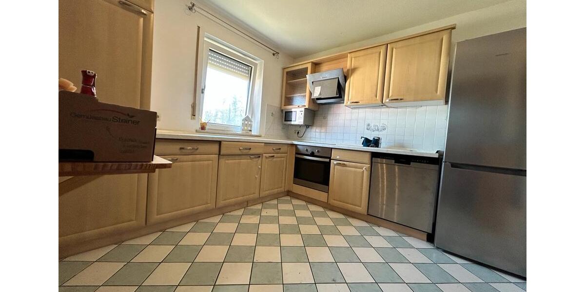 Etagenwohnung Tacherting - 4 Zimmer, 85 m&sup2;, 1.000&euro; | Angebot:26350699