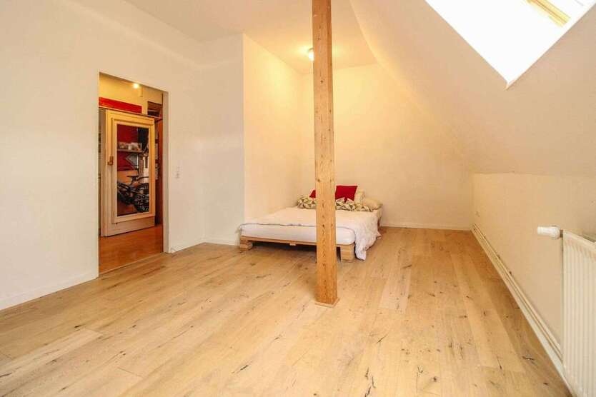 Wohnung zum Kaufen in Kiel 180.000 € 91 m² 3 zimmer