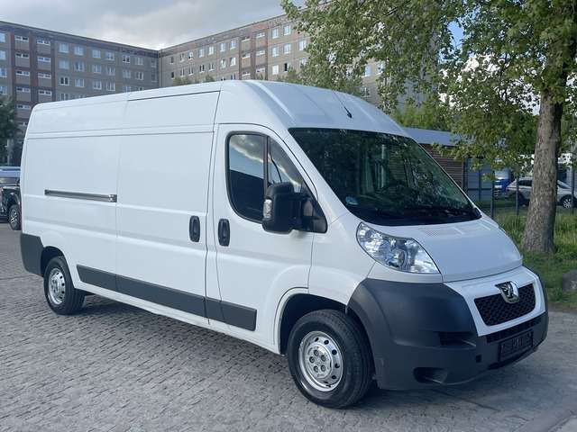 Peugeot Boxer 319.000 km 6.990 &euro; Berlin 12681