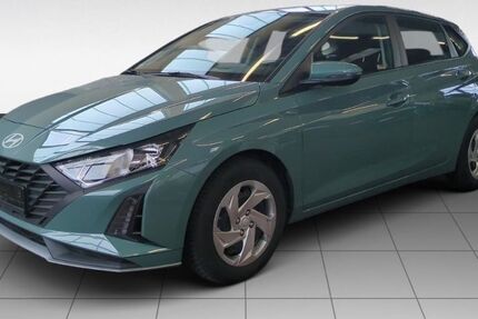 Hyundai i20 11.860 km 16.740 &euro; Dresden / Radebeul 01445