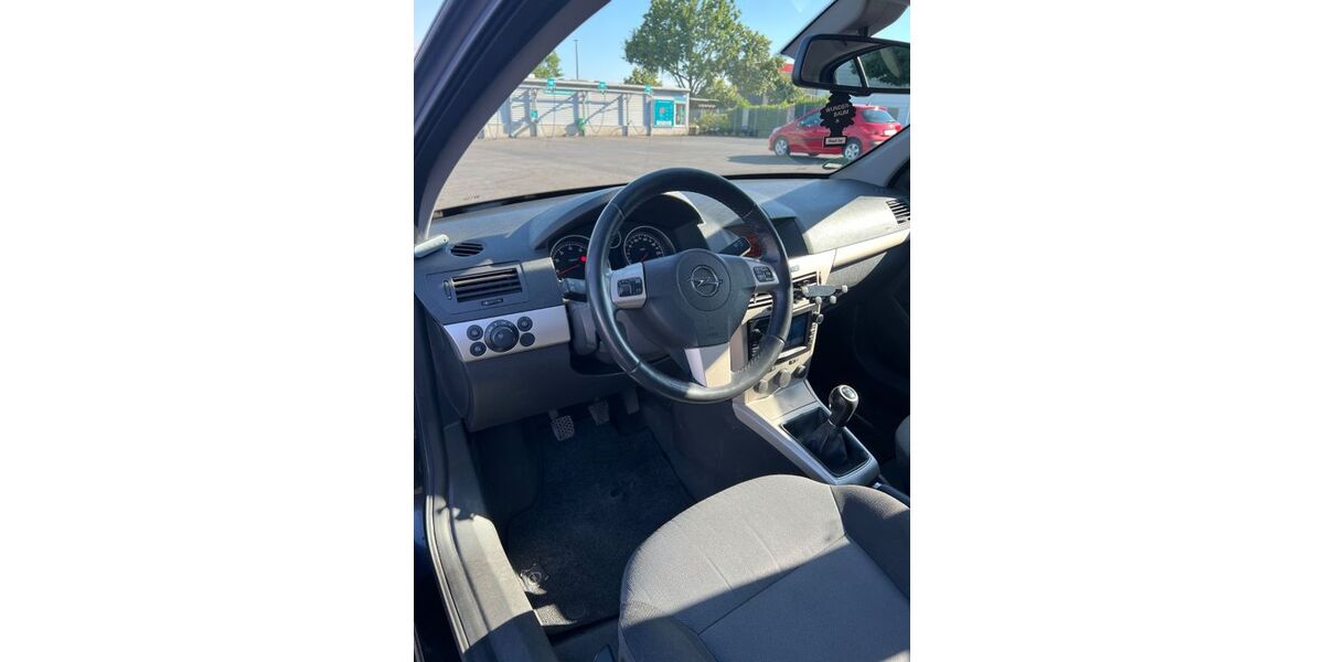 Opel Astra 223.000 km 2.095 &euro; Neuwied 56564