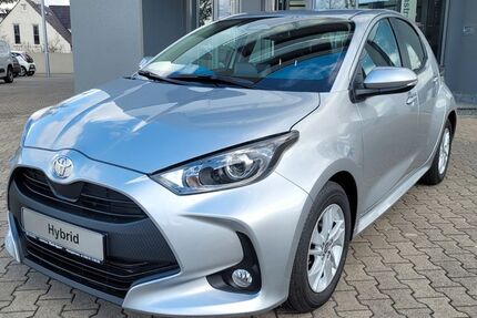 Toyota Yaris 16.250 km 20.899 &euro; Königsbrunn / Augsburg 86343