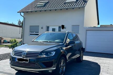VW Touareg 192.400 km 19.000 &euro; Lörzweiler 55296
