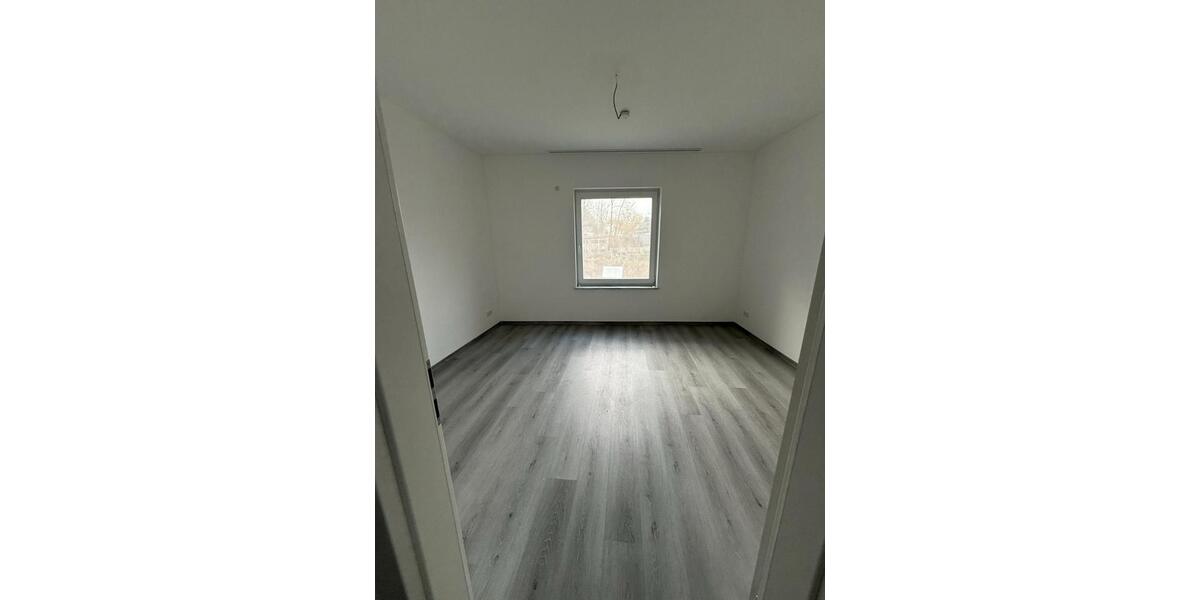 Etagenwohnung Neuwied Block - 2 Zimmer, 55 m&sup2;, 750&euro; | Angebot:26018467