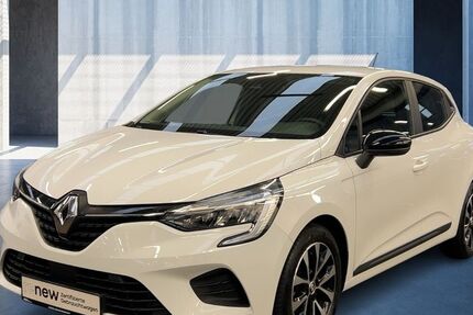 Renault Clio 29.035 km 13.080 &euro; Frankfurt / Main 60314