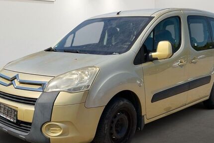 Citroen Berlingo 76.917 km 2.599 € Brehna 06796