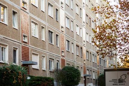 Wohnung Dessau-Roßlau Dessau - 3 Zimmer, 69 m&sup2;, 300&euro; | Angebot:23036782