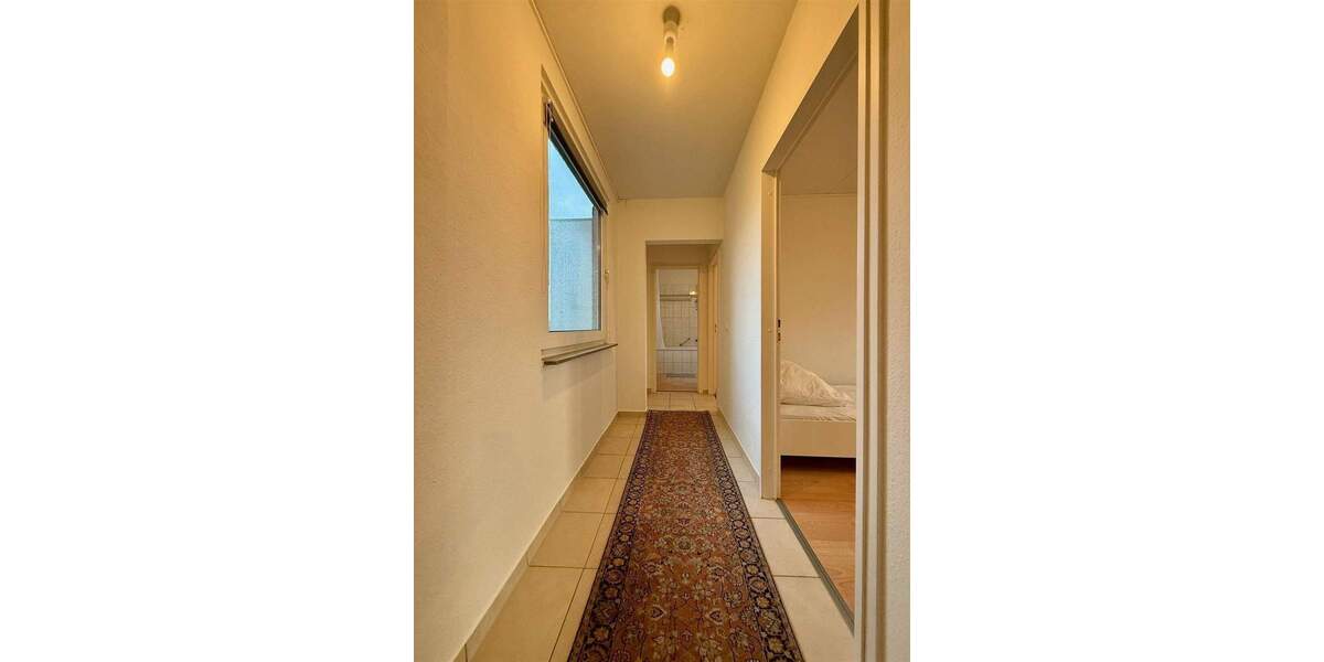 Bezugsfreie 5-Raum-Whg. mit Essbereich, Balkon, und EBK Henri-Dunant-Allee, Kronshagen 4 zimmer