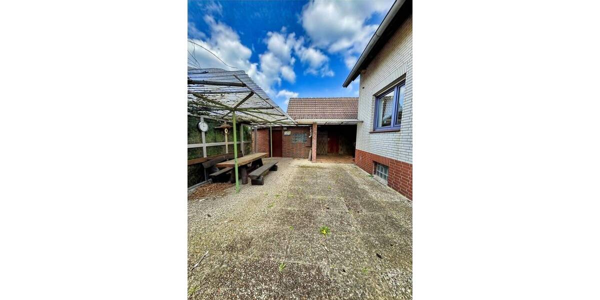 Einfamilienhaus Uelzen Oldenstadt - 1 Zimmer, 205 m&sup2;, 295.000&euro; | Angebot:26434033