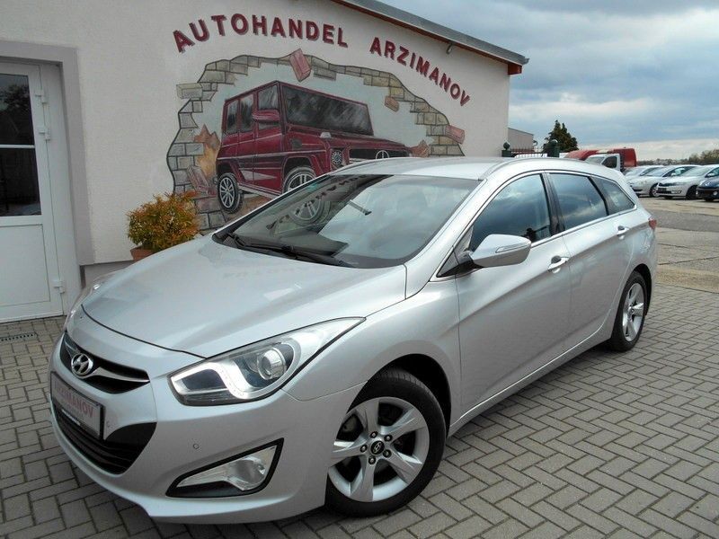 Hyundai i40 183.272 km 7.449 € Markranstädt OT Quesitz 04420