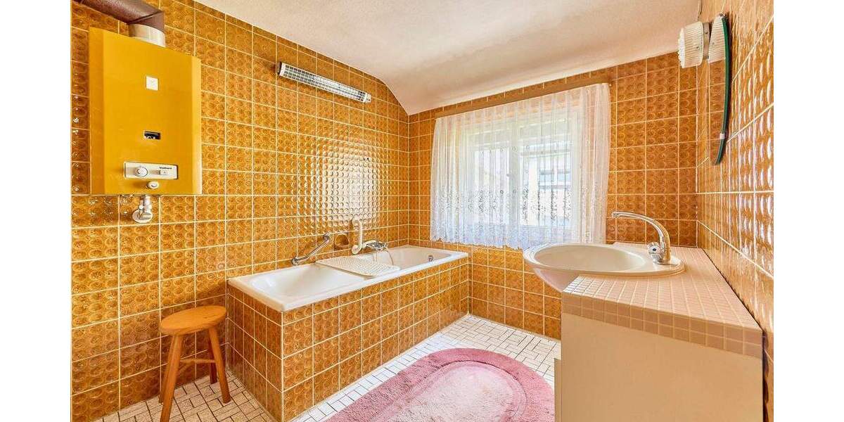 Mehrfamilienhaus, Wohnhaus Bad Dürkheim - 7 Zimmer, 191 m&sup2;, 350.000&euro; | Angebot:25736757