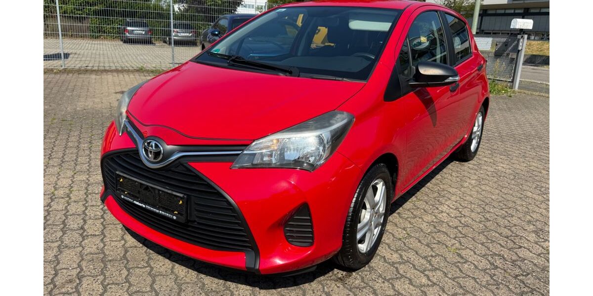 Toyota Yaris 80.756 km 6.599 &euro; Hanau 63452