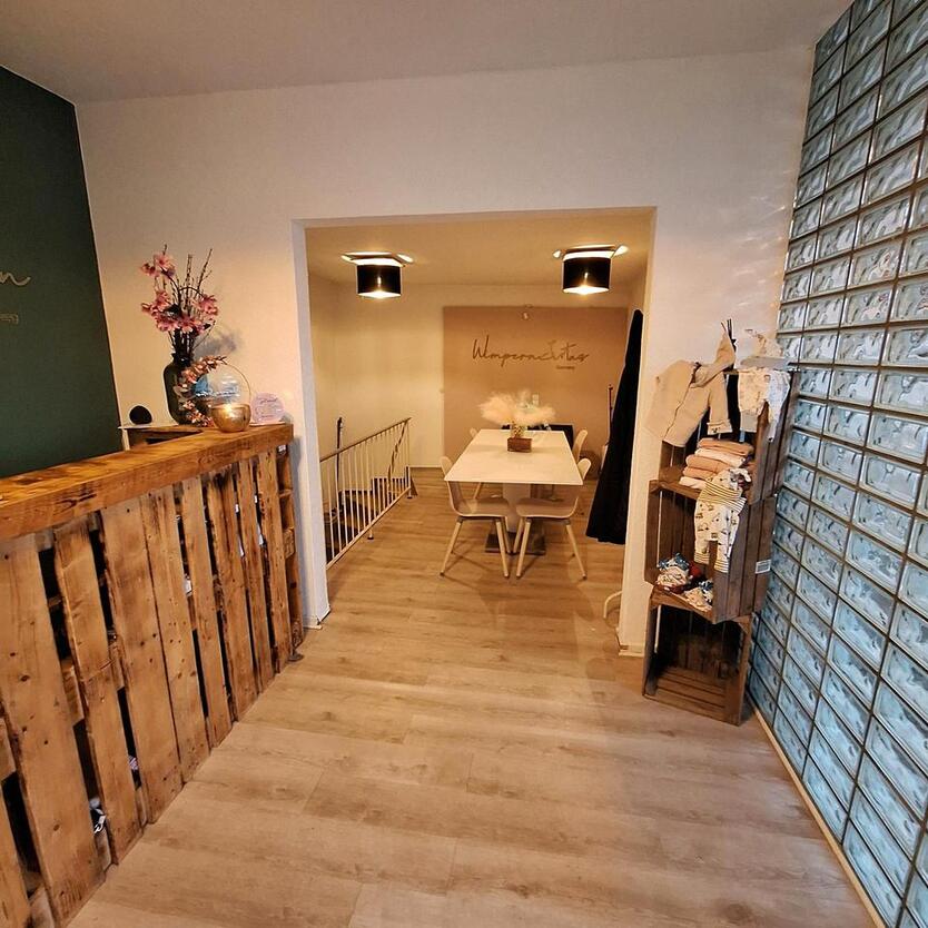 Kosmetikraum in gut laufenden Studio zu vermieten zimmer