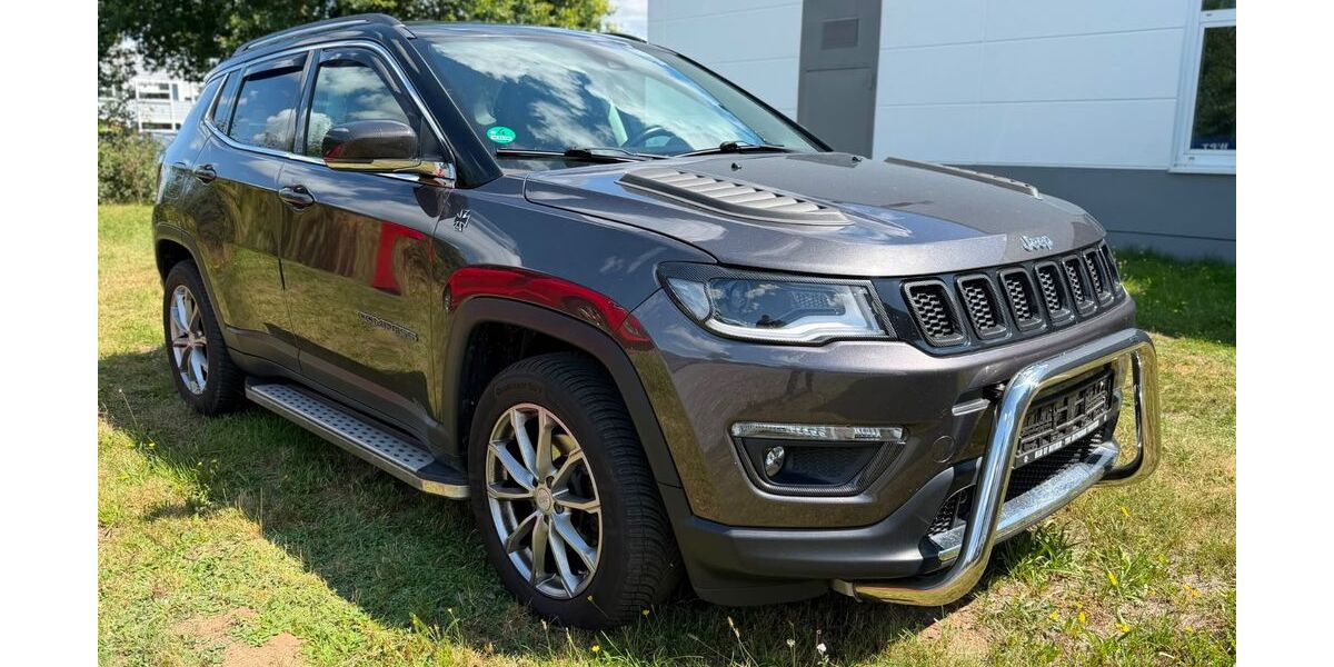 Jeep Compass 78.000 km 14.900 &euro; Kiel 24146