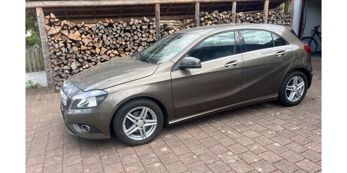 Mercedes-Benz A 180 150.047 km 9.900 &euro; Münsterhausen 86505
