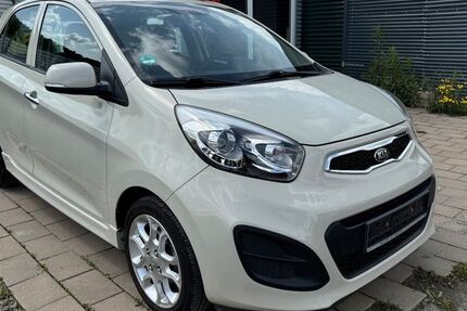 Kia Picanto 90.000 km 5.400 &euro; Kreuztal 57223
