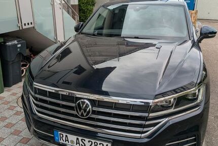VW Touareg 70.000 km 40.900 &euro; Gernsbach 76593