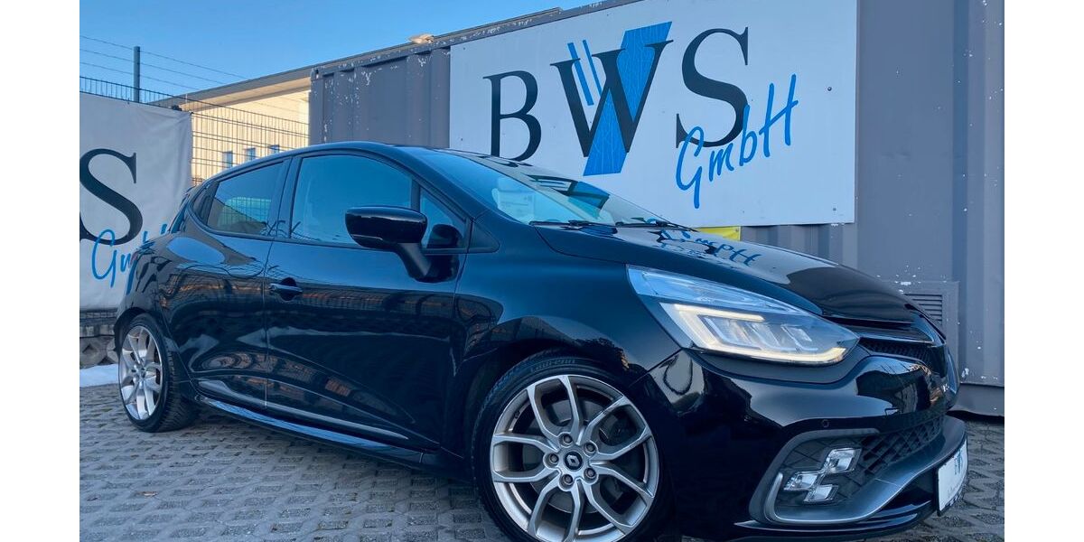 Renault Clio 79.000 km 15.490 &euro; Gera 07548