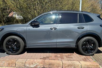 VW Tiguan 16.800 km 47.400 &euro; Kassel 34123
