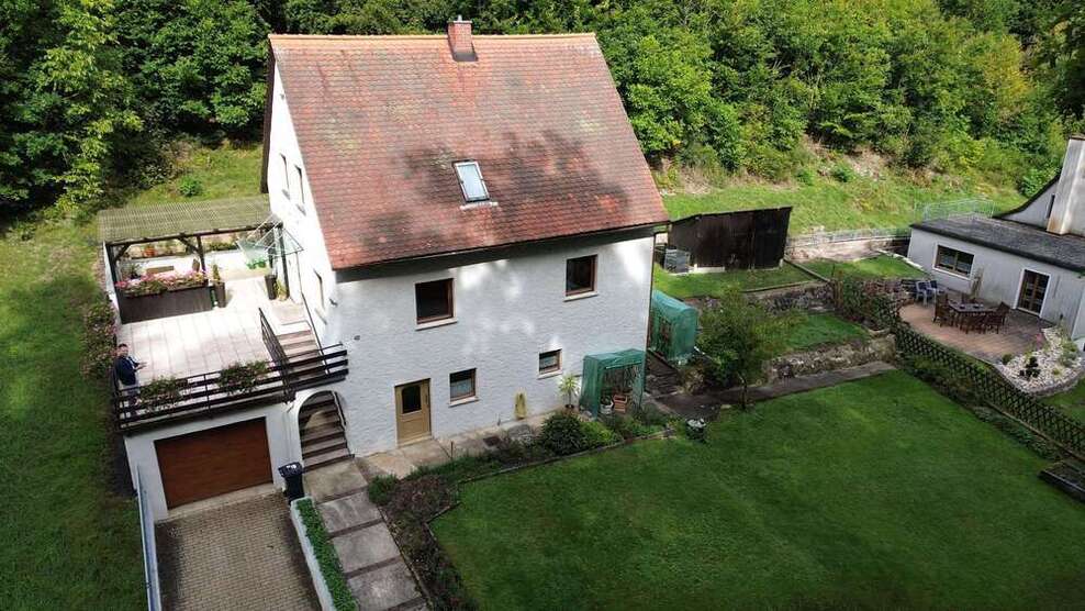 Haus zum Kaufen in Treuchtlingen 275.000 € 97 m²