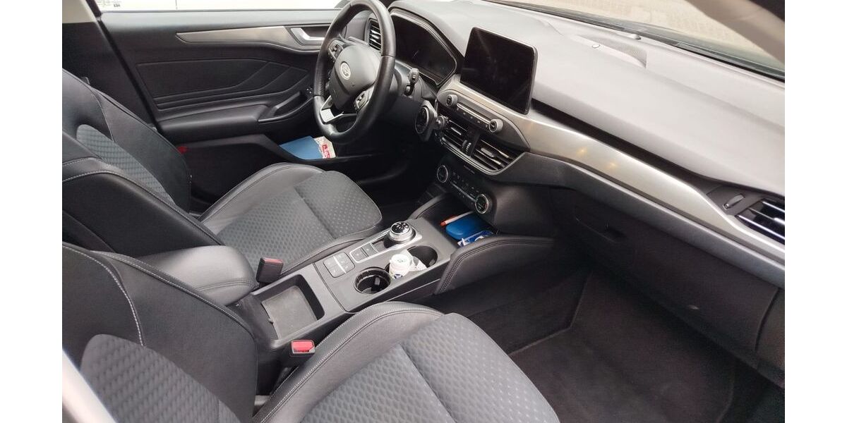 Ford Focus 186.000 km 10.850 &euro; Oberbergkirchen 84564