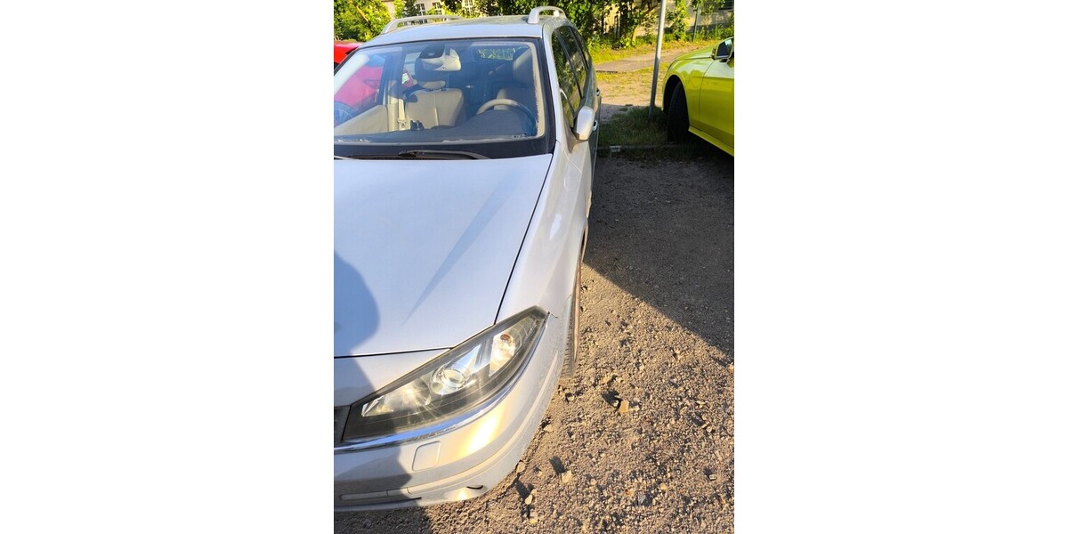 Renault Laguna 172.350 km 1.600 € Berlin 10178