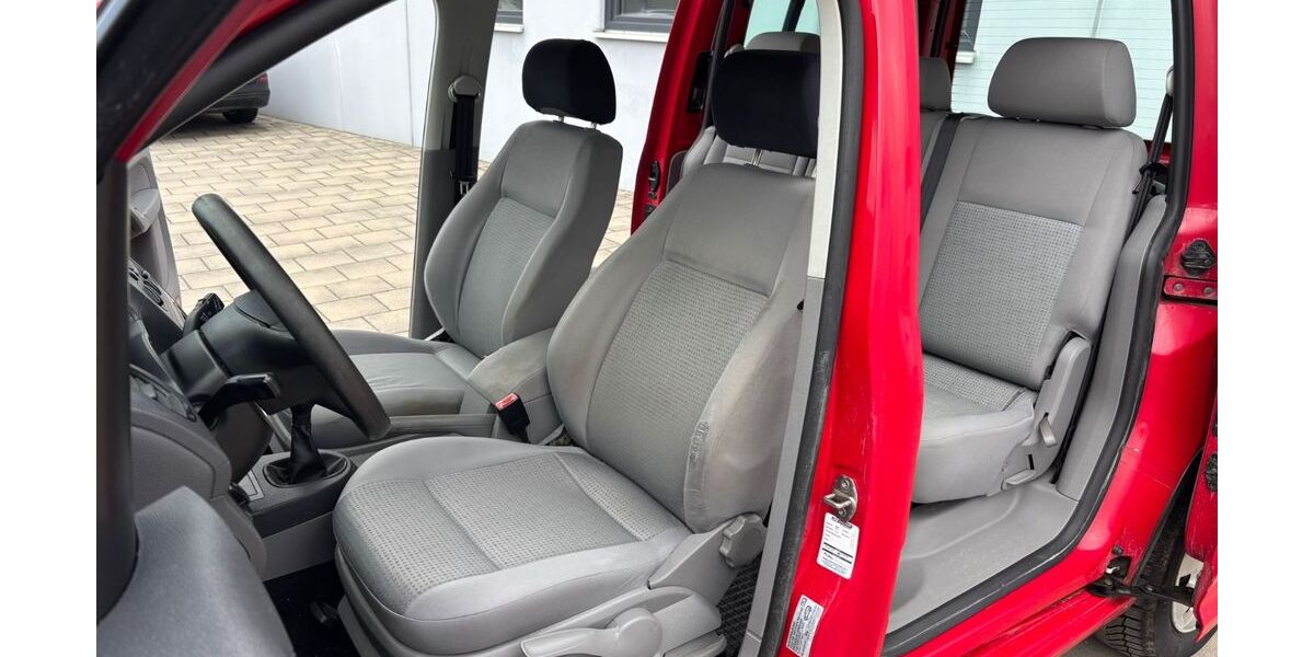 VW Caddy 259.729 km 2.750 &euro; Ergolding 84030