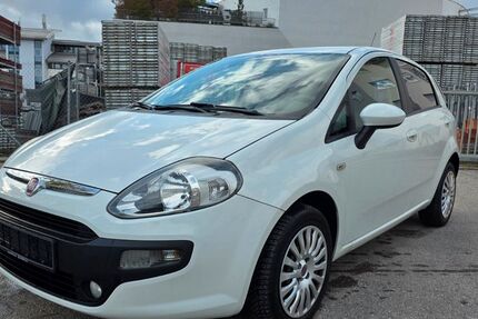 Fiat Punto 241.068 km 1.800 € Fellbach 70736