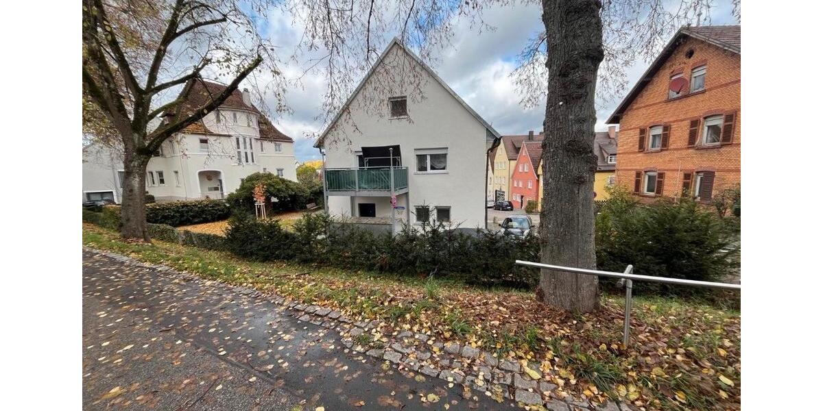 Mehrfamilienhaus, Wohnhaus Ellwangen (Jagst) - 7 Zimmer, 100 m&sup2;, 579.000&euro; | Angebot:27048376
