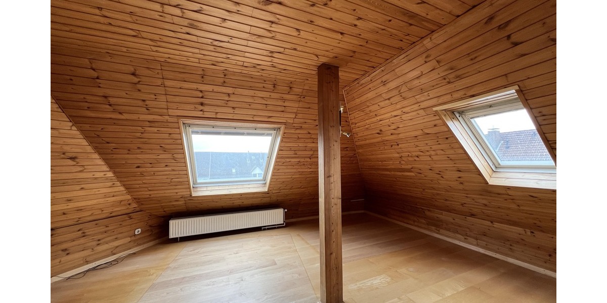 Großzügiges Wohnglück mit Platzgarantie - Etagenwohnung Hildesheim Itzum | Angebot:26998574