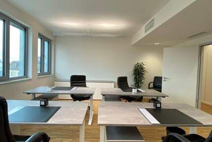 Möbliertes Büro in Dresdens Toplage - sofort beziehbar, 5. Etage zimmer