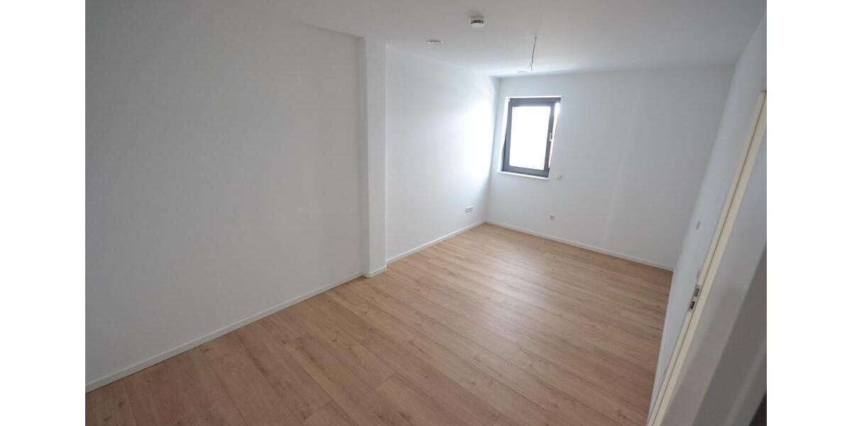 Dachgeschoßwohnung Salzkotten - 3 Zimmer, 105 m&sup2;, 1.195&euro; | Angebot:25253841